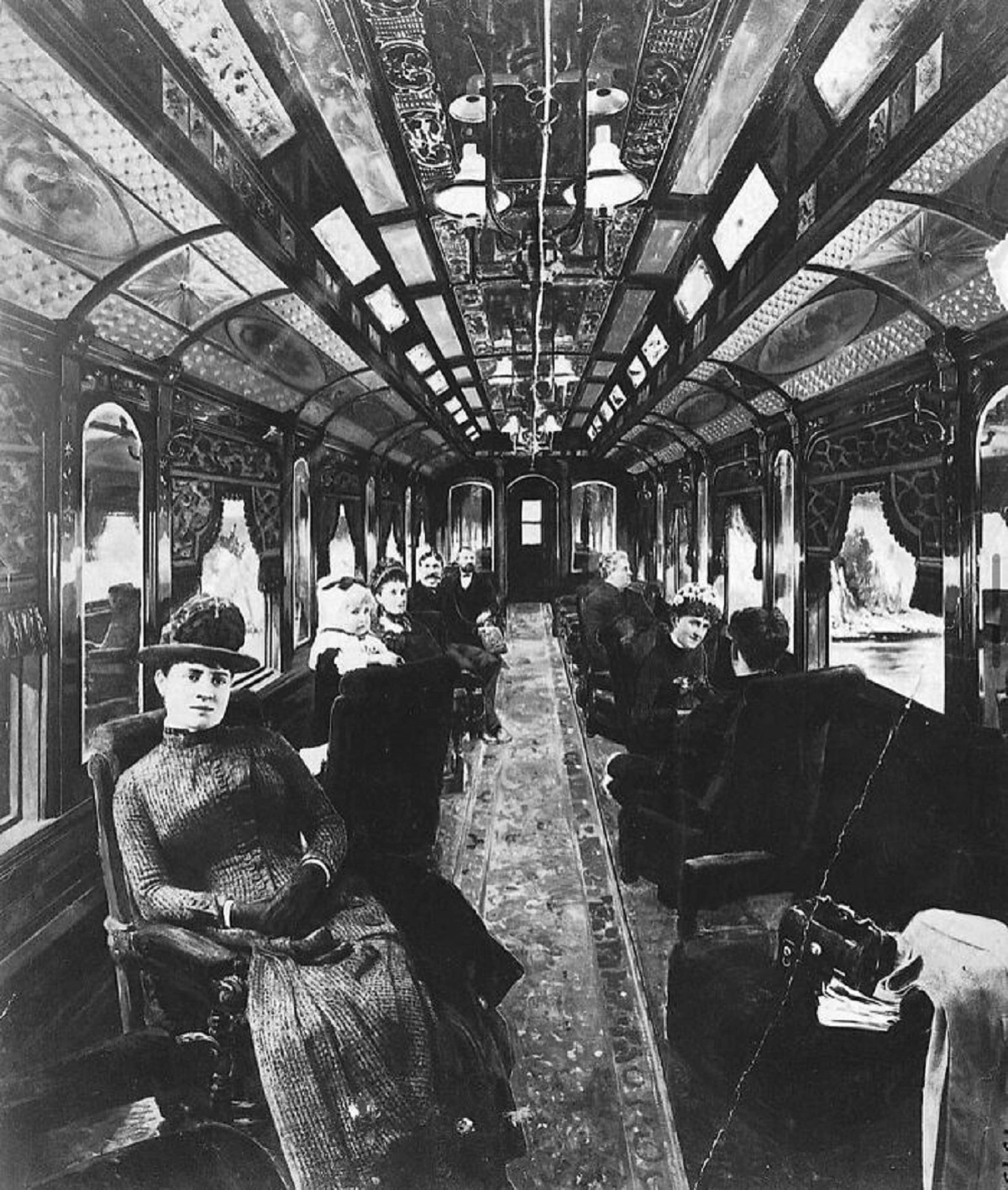 30 Intriguing Historical Images