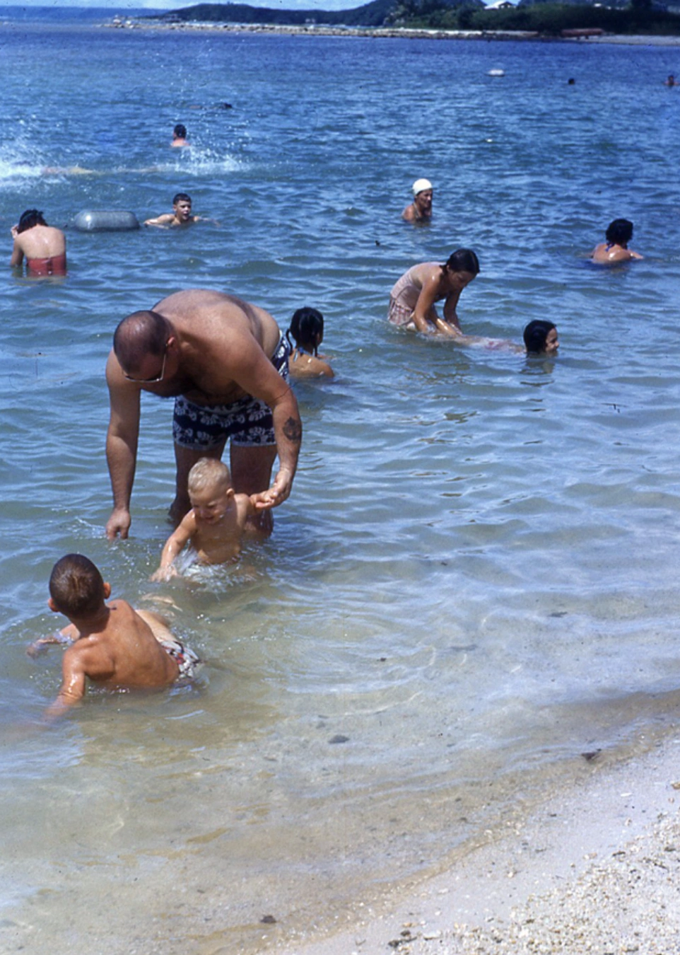 Experience an Enchanting Compilation of 1950s Era Kodachrome Images
