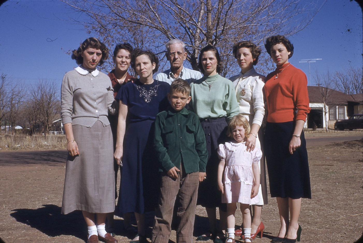 Experience an Enchanting Compilation of 1950s Era Kodachrome Images
