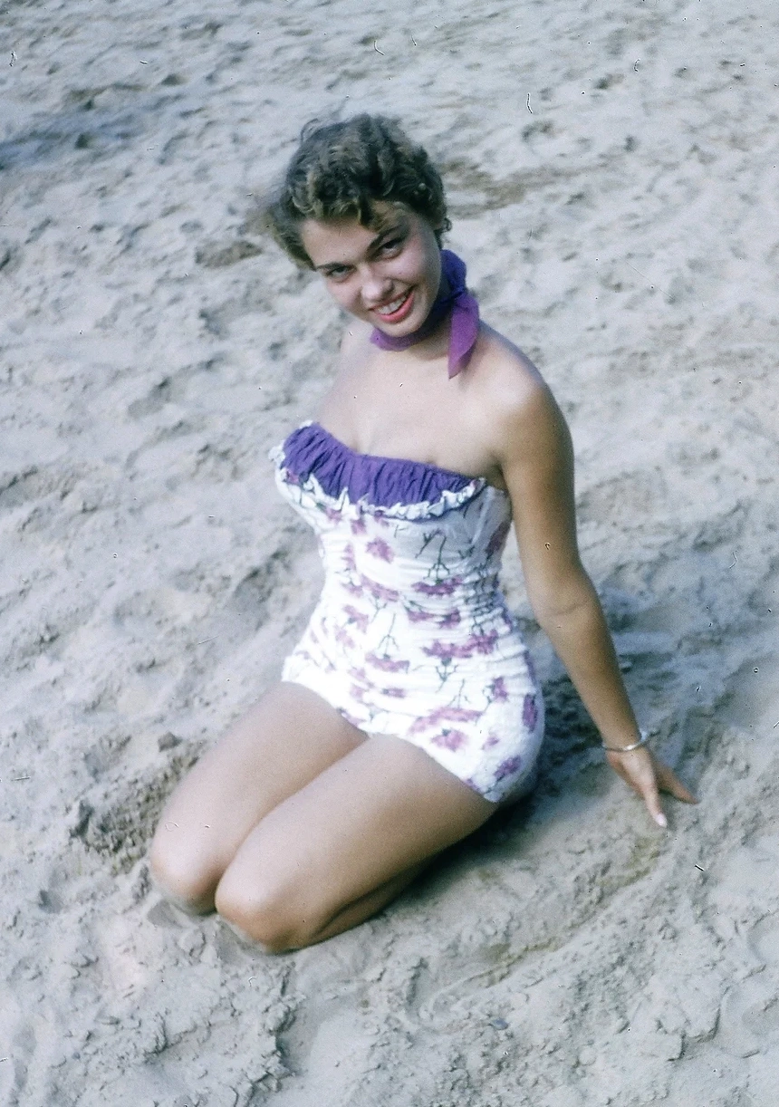 Experience an Enchanting Compilation of 1950s Era Kodachrome Images