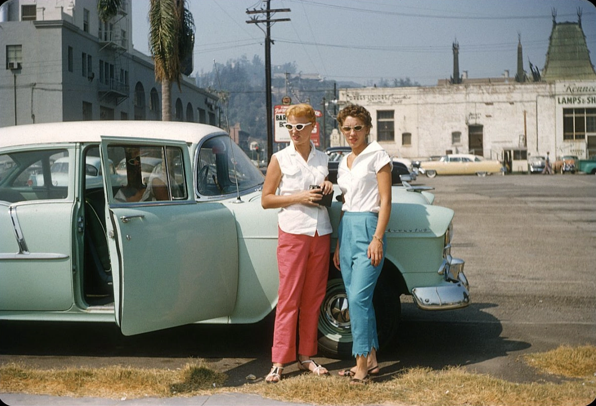 Experience an Enchanting Compilation of 1950s Era Kodachrome Images