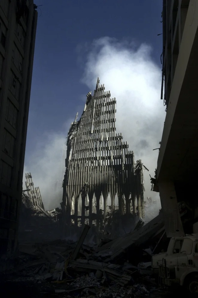 21 Captivating Images from the Past