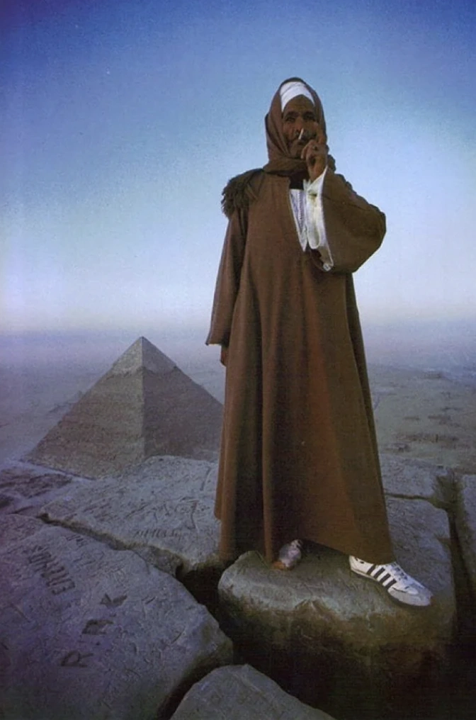 21 Captivating Images from the Past