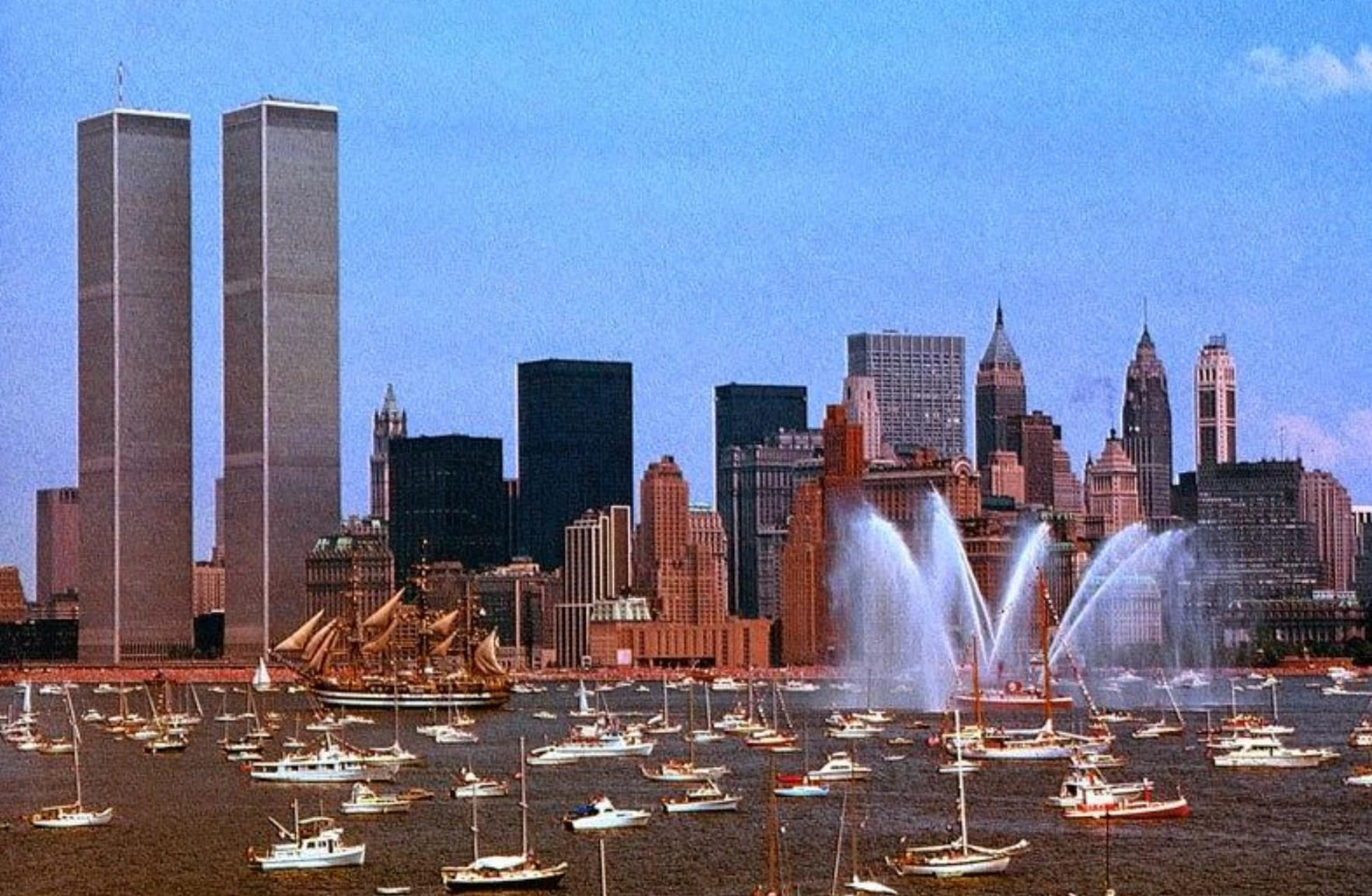 27 Snapshots of the World in 1976: A Visual Journey