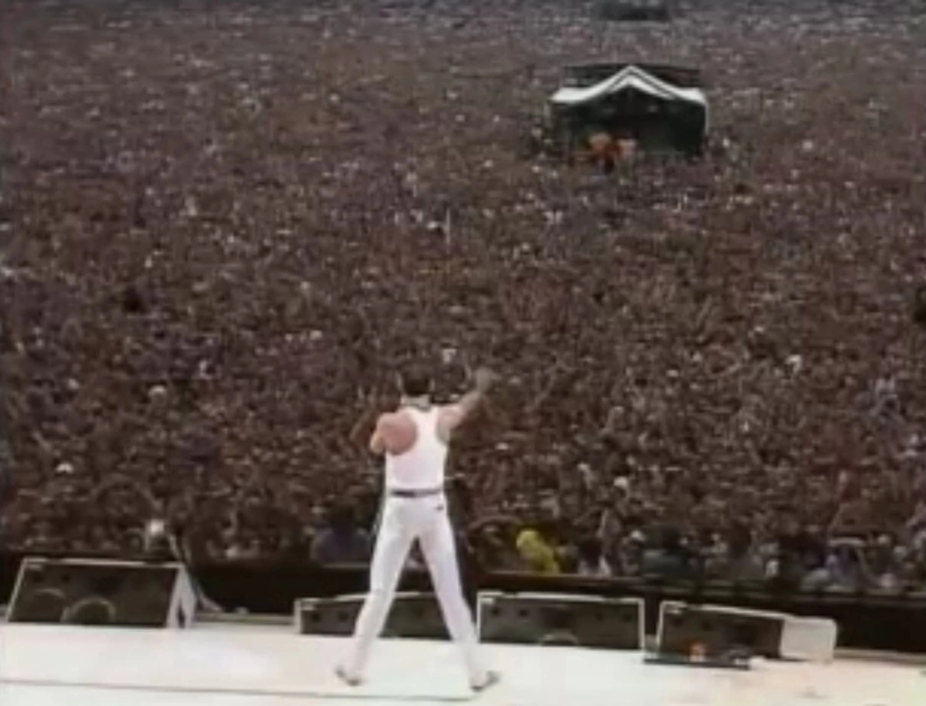 Reliving the Magic of Live Aid 1985: A Pictorial Journey
