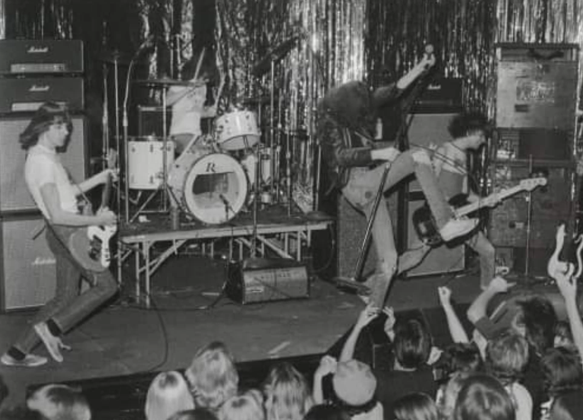 21 Vintage Photos of LA's Iconic Whisky a Go Go Over the Decades: A Boozy Journey