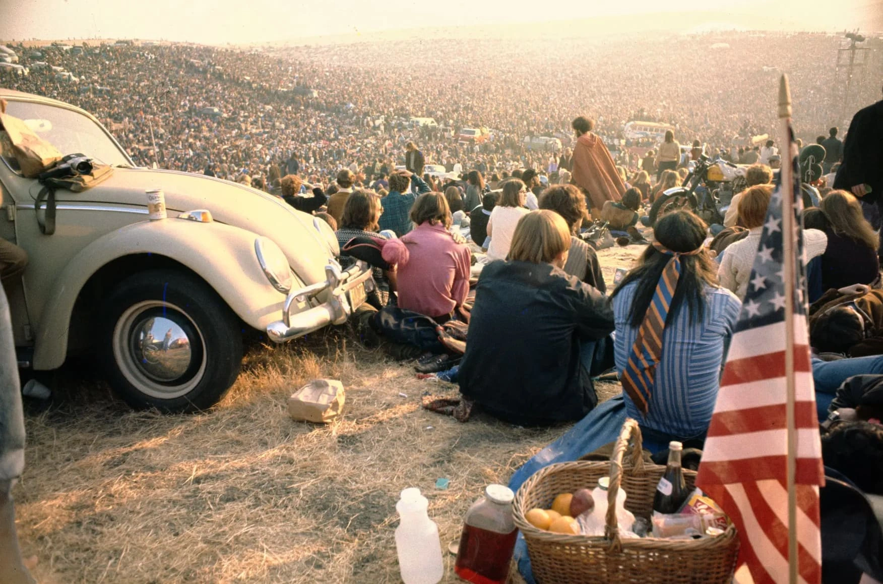 Capturing the Untold Tale of the 1969 Anti-Woodstock Event Through 20 Images