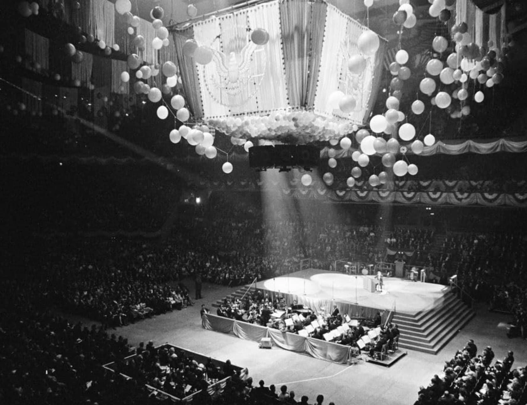 Celebrating Mr. President: A Steamy Look at President John F. Kennedy's 1962 Birthday Bash in 20 Captivating Photos