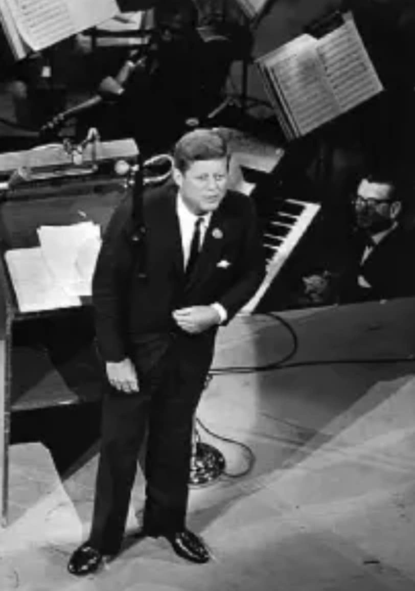 Celebrating Mr. President: A Steamy Look at President John F. Kennedy's 1962 Birthday Bash in 20 Captivating Photos