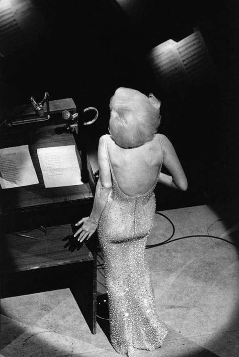 Celebrating Mr. President: A Steamy Look at President John F. Kennedy's 1962 Birthday Bash in 20 Captivating Photos