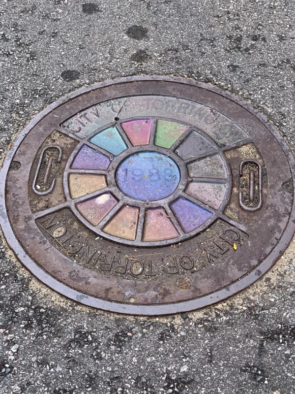33 Mind-Bending Images to Shift Your Perception of Reality