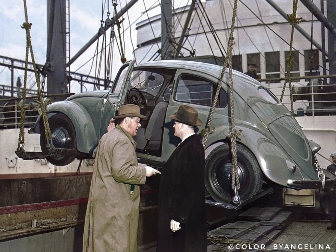 Reviving History: 20 Vintage Photos Enhanced with Vibrant Color