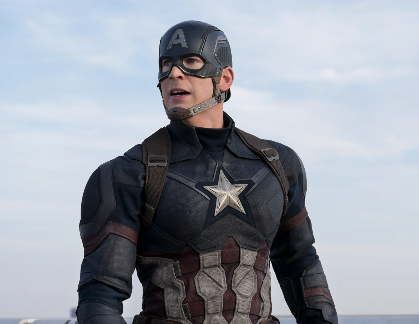 15 Hollywood Rumors That Are Completely Baseless