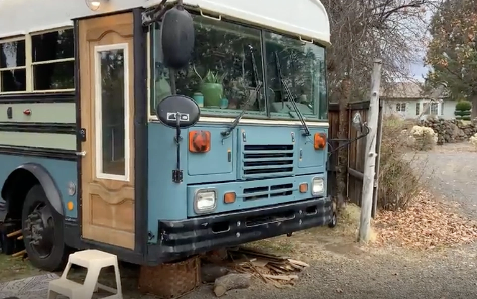 34 Customized School Buses That Are Ready to Roll