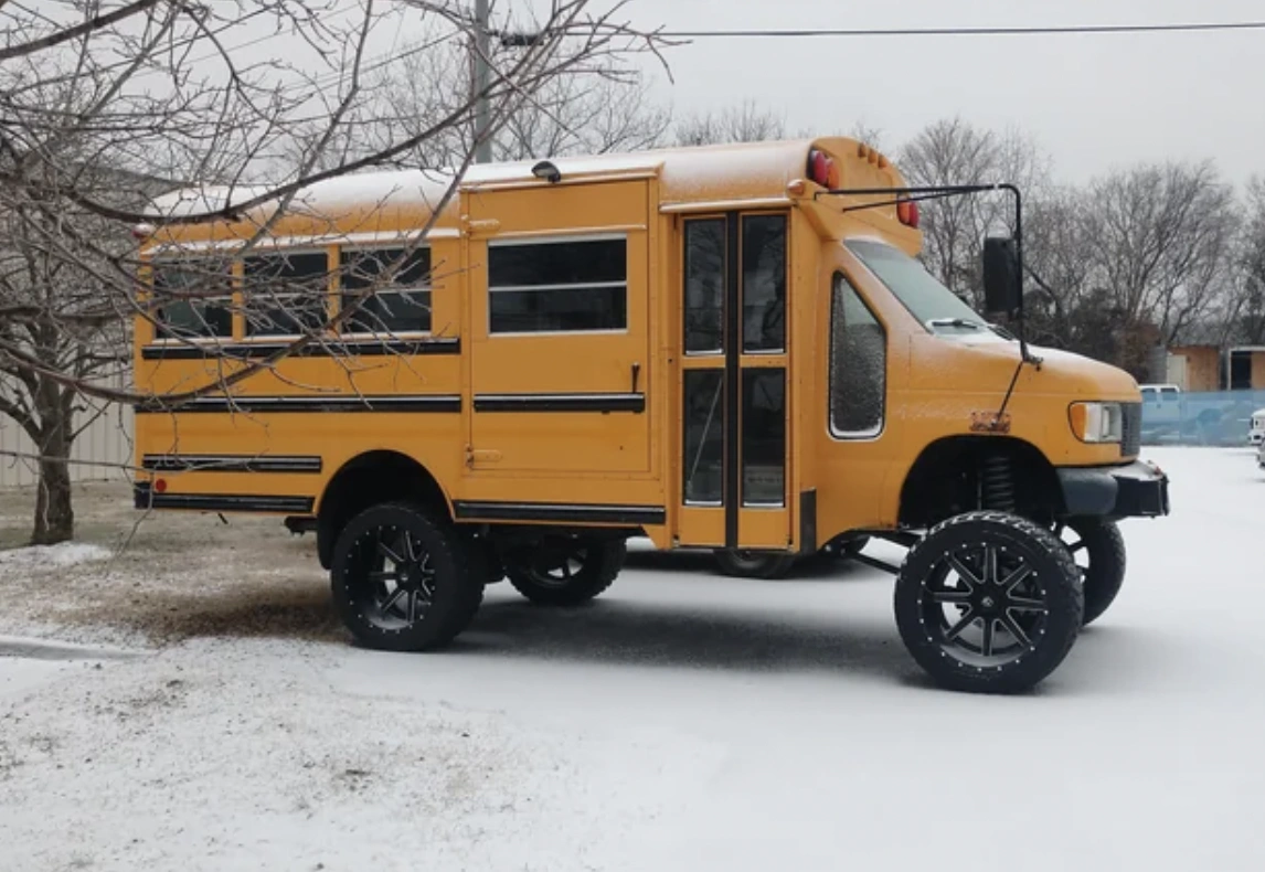 34 Customized School Buses That Are Ready to Roll