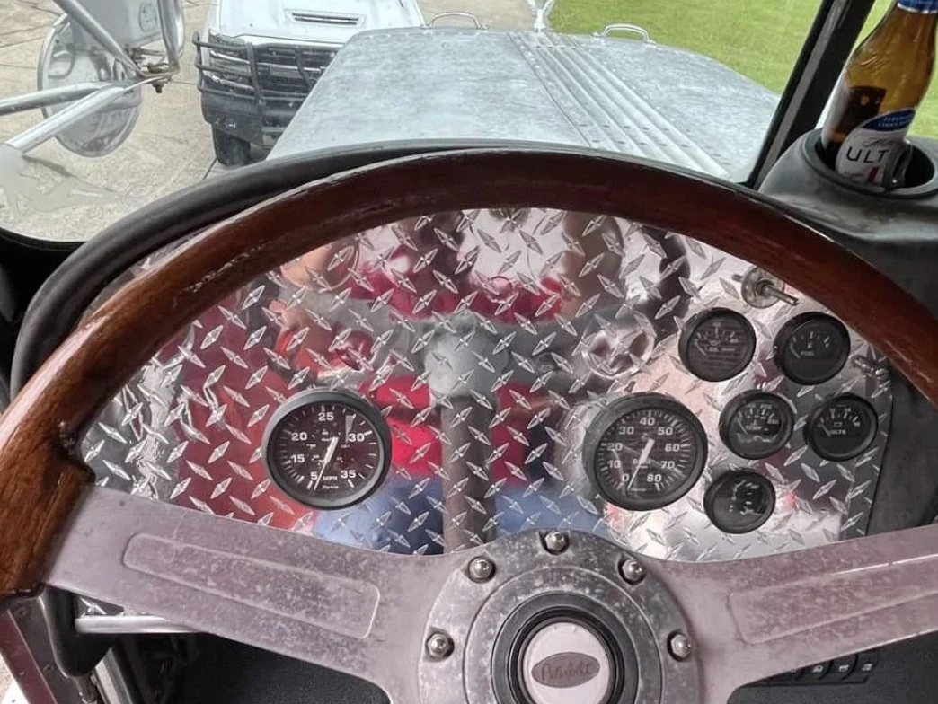 23 Crafty Experts and Their Outrageous Rides