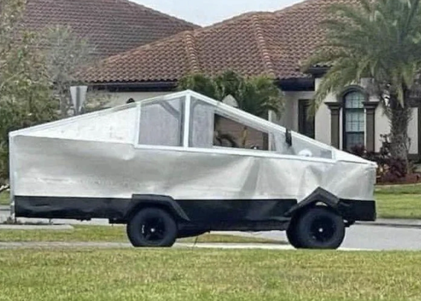 23 Crafty Experts and Their Outrageous Rides