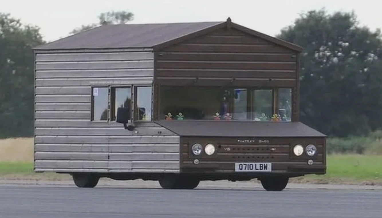 23 Crafty Experts and Their Outrageous Rides