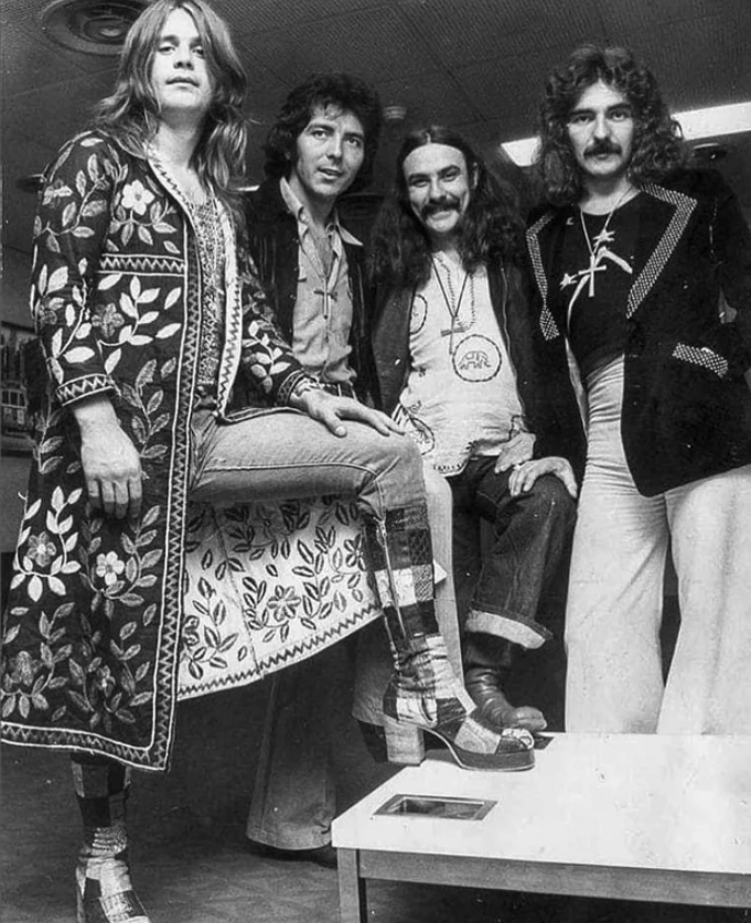 Step Back in Time with These 19 Vintage Celebrity Photos That Prove the Past Was Even Cooler Than You Imagined