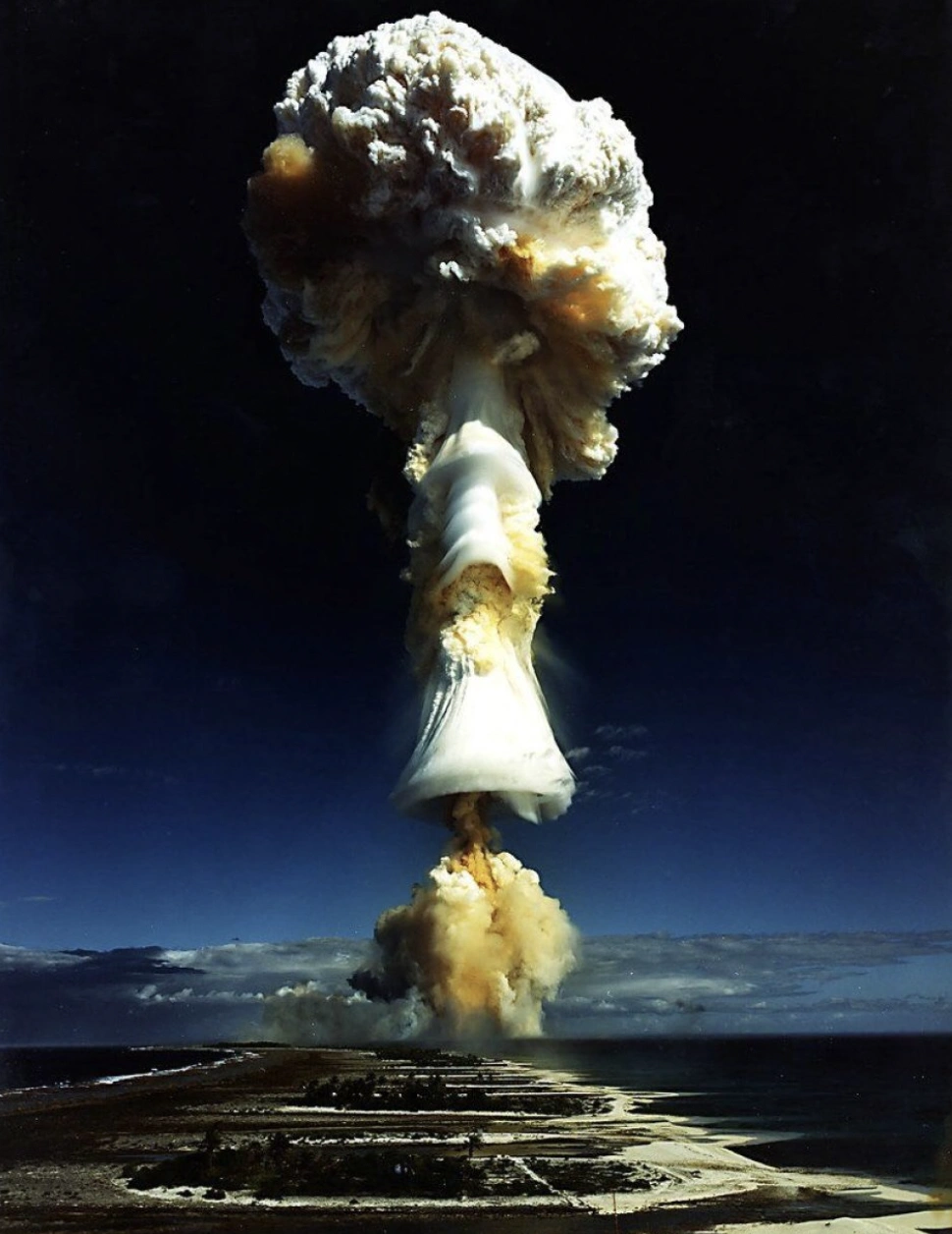 20 Explosive Images that will Blow Your Mind