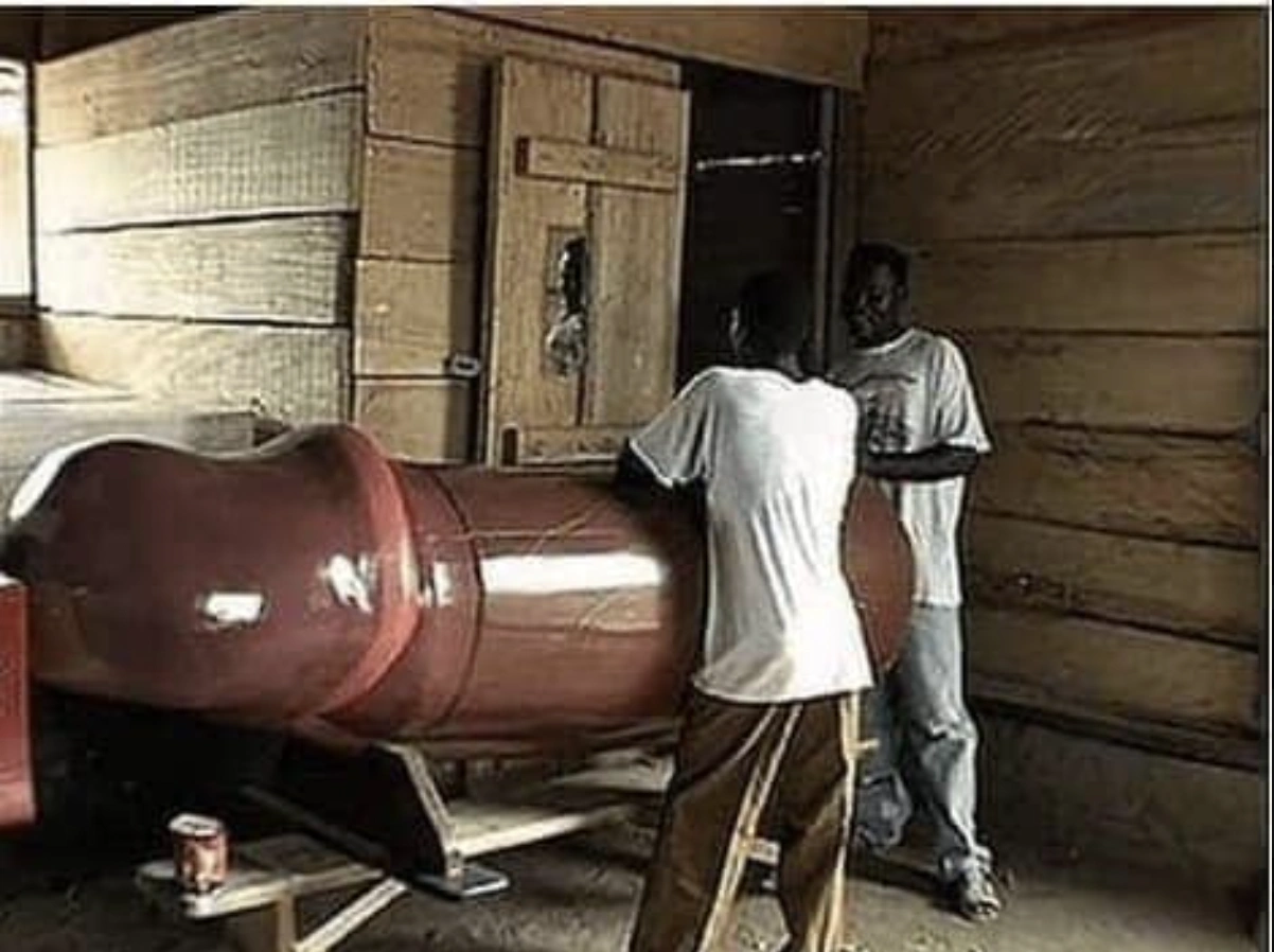 20 Extravagant Ghanaian Coffins for a Stylish Final Rest