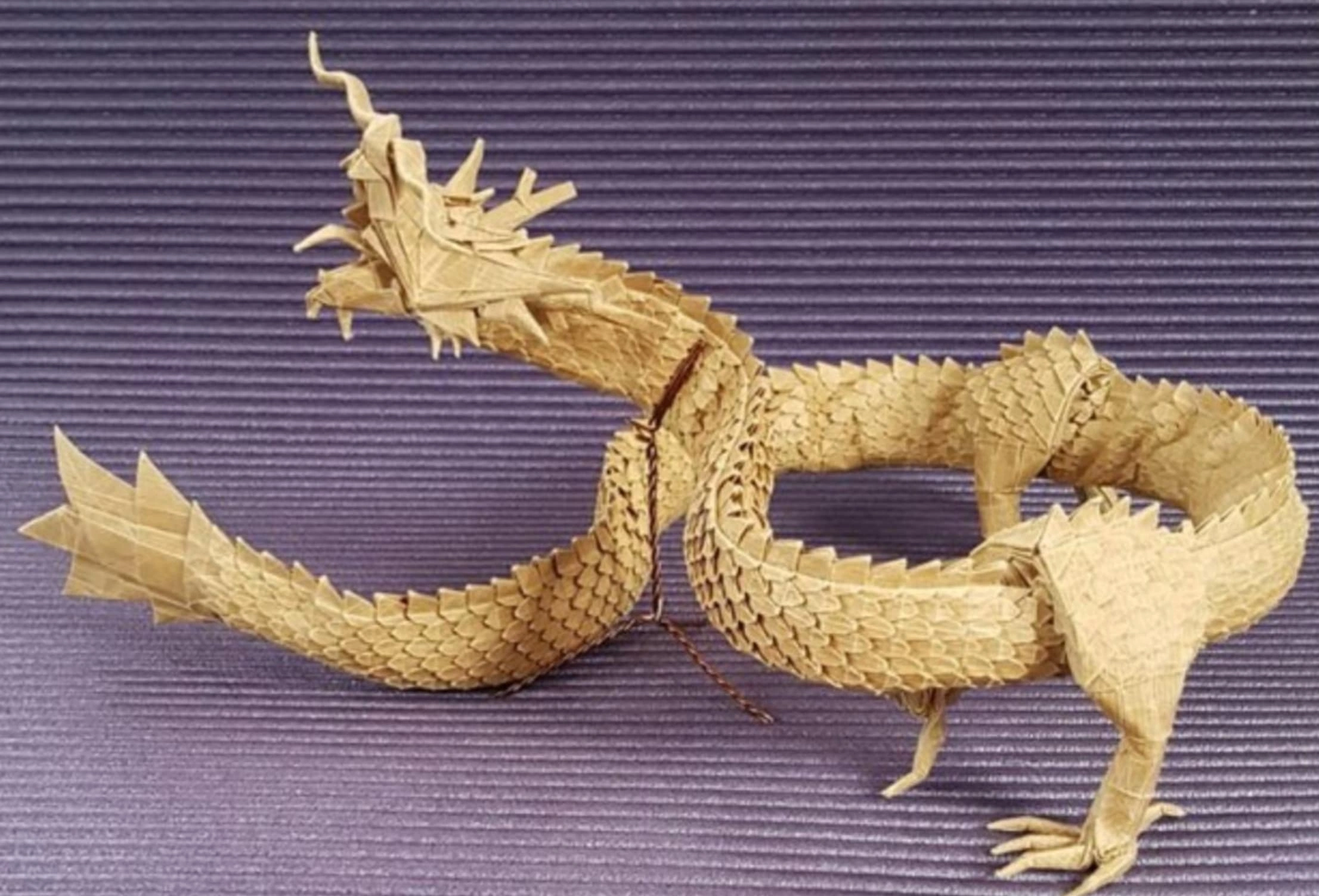 25 Mind-Bending Origami Creations That Will Twist Your Thoughts Into 1,000 Different Directions