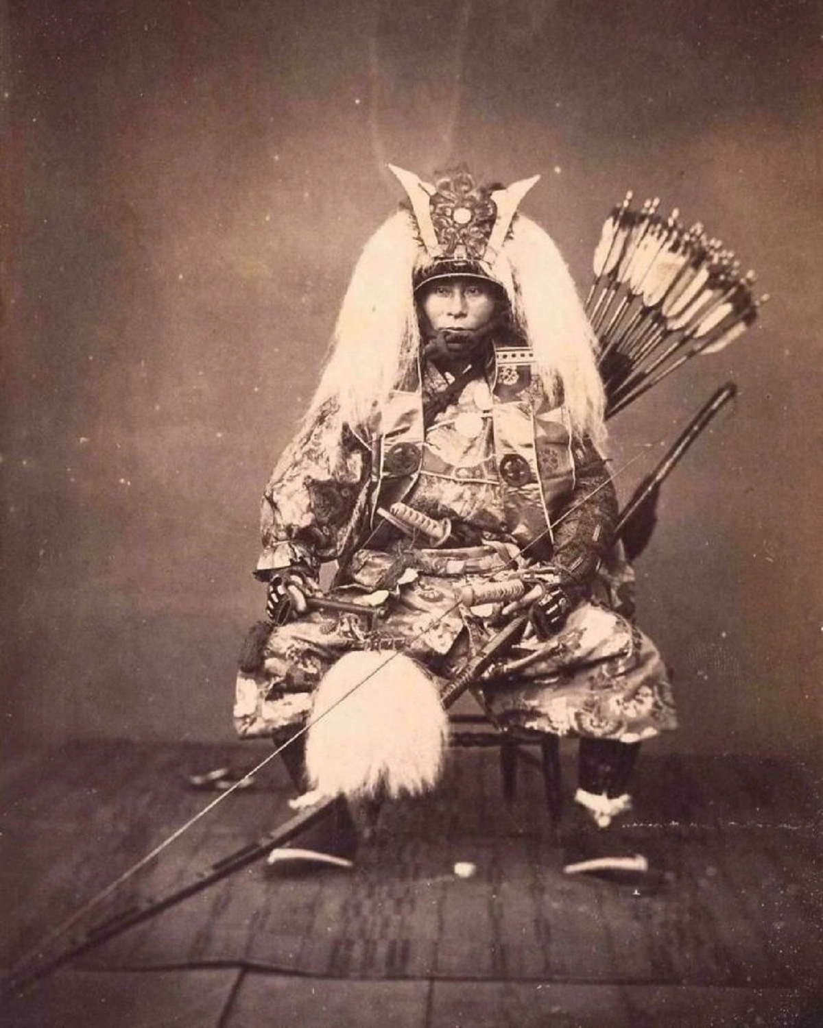 30 Captivating Historical Images that Transport You Through Time