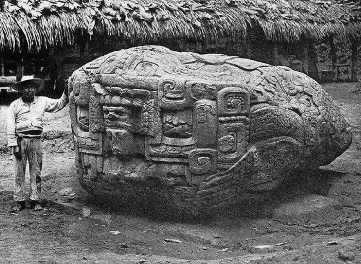 30 Captivating Historical Images that Transport You Through Time