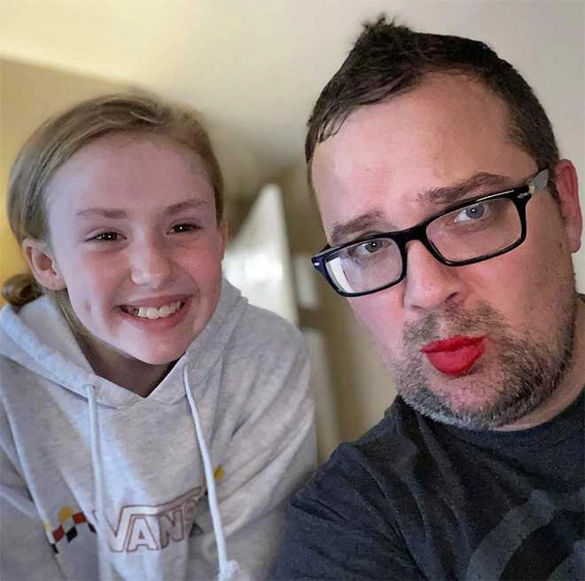 21 Fathers Rocking Makeovers Done by Their Daughters