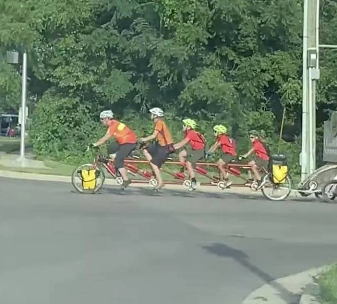 30 Heartwarming Moments That Moms Can't Resist Sharing on Facebook