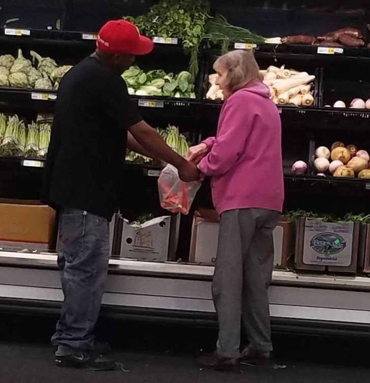 15 Truly Kind Individuals Making a Positive Impact