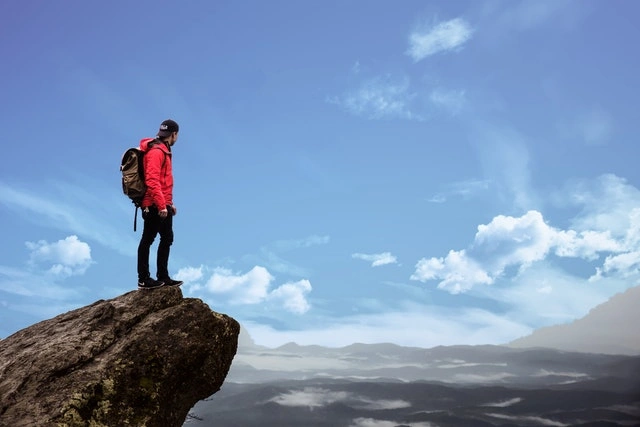 25 Words of Wisdom We'd Love to Share with Our Younger Selves
