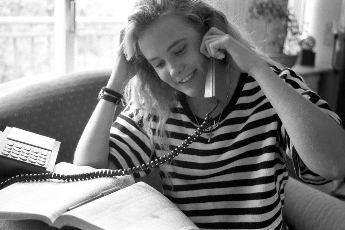 24 Nostalgic Things from the Past that Kids Today Wouldn't Get