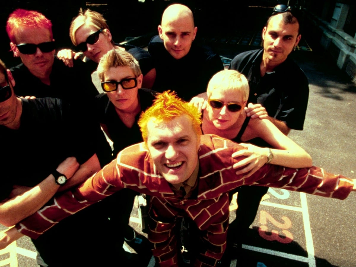 24 Well-Known Bands That Surprisingly Changed Their Musical Style