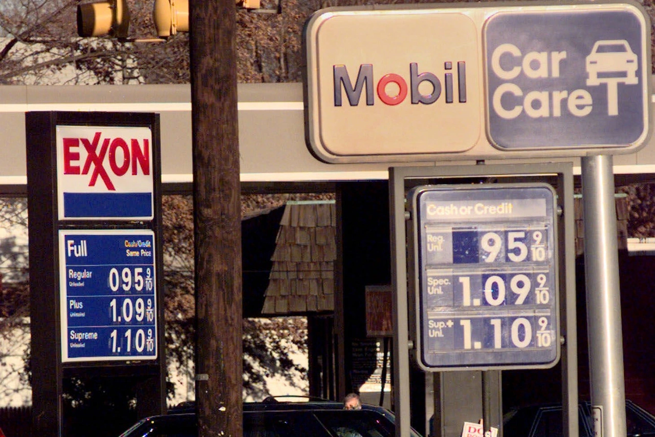 25 Nostalgic Memories from the 90s That Today's Kids Miss Out On