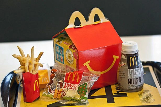 25 Nostalgic Memories from the 90s That Today's Kids Miss Out On