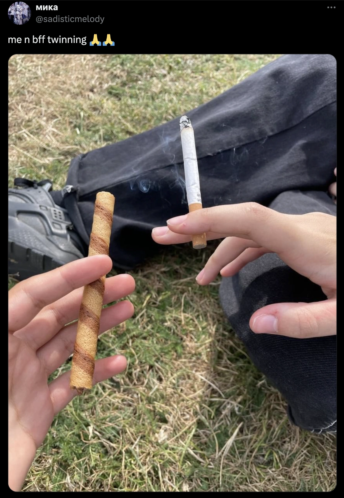 32 Captivating Images and Memes for Discerning Individuals