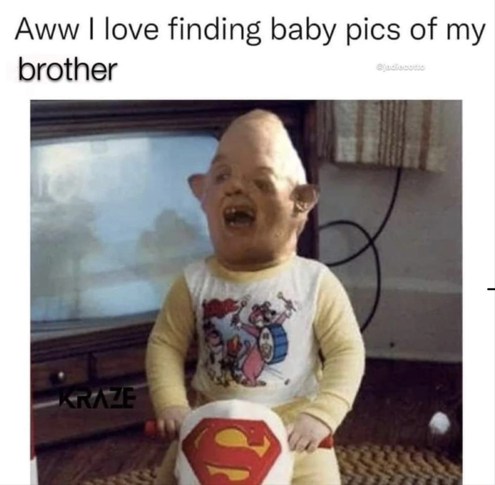 32 Captivating Images and Memes for Discerning Individuals