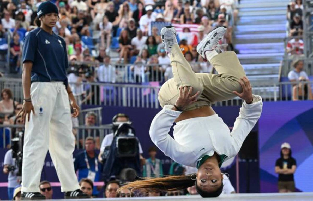 Start Your Week with a Smile: 40 Fun and Random Photos to Kickstart Your Monday Morning