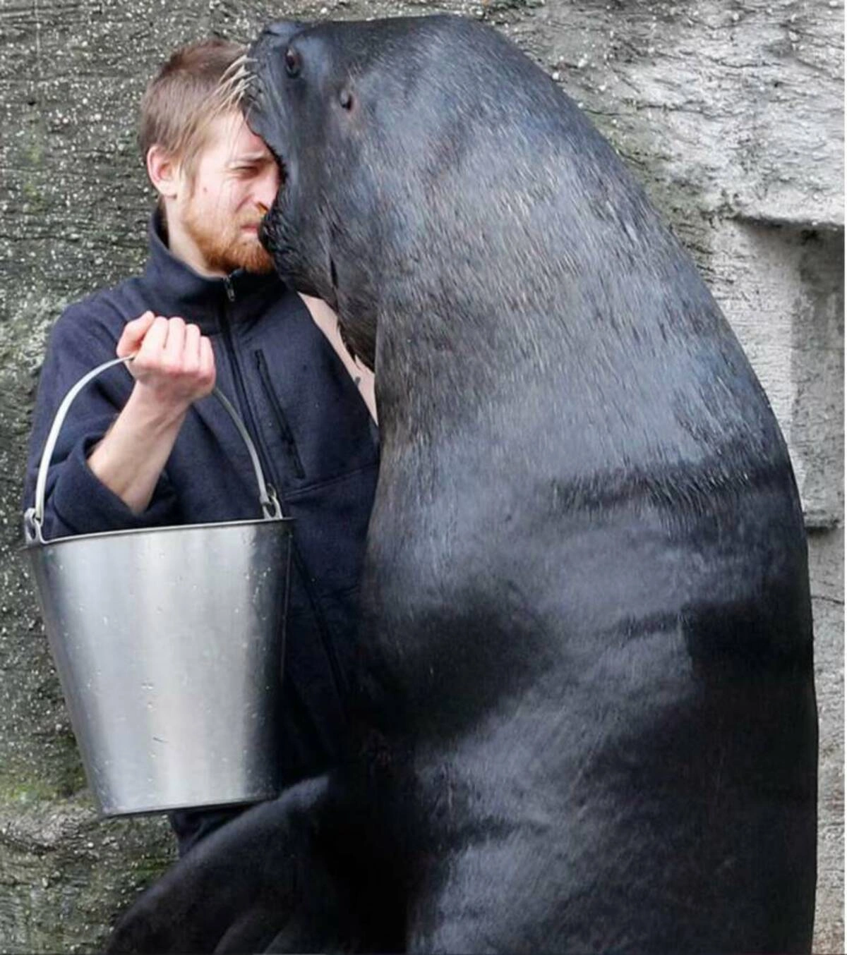 24 Quirky and Offbeat Images Without Any Connection Needed