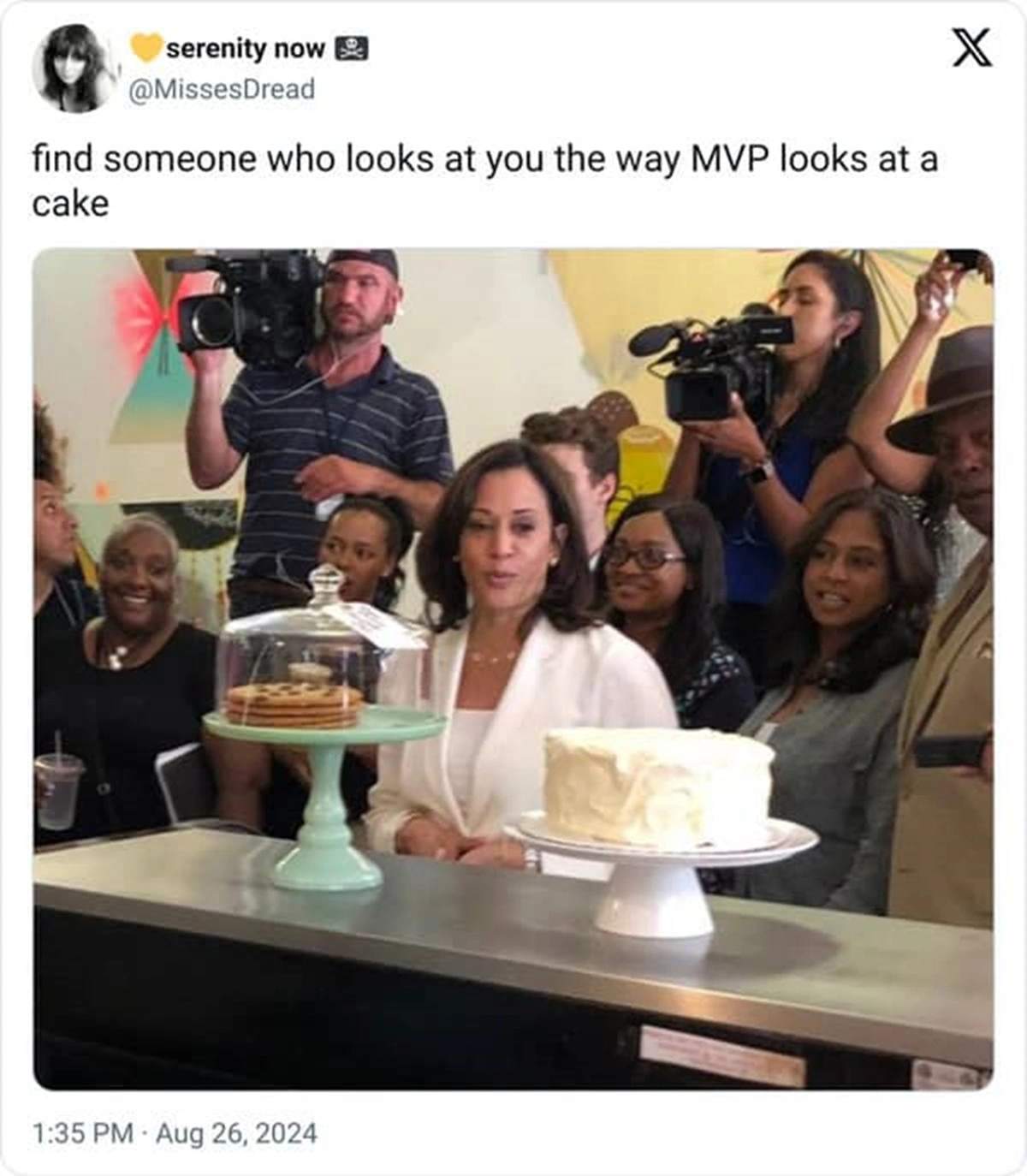 26 Hilarious Tweets to Kickstart Your Day