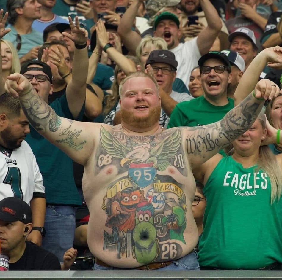 21 Rowdy Football Fanatics to Start a Fan Support Group