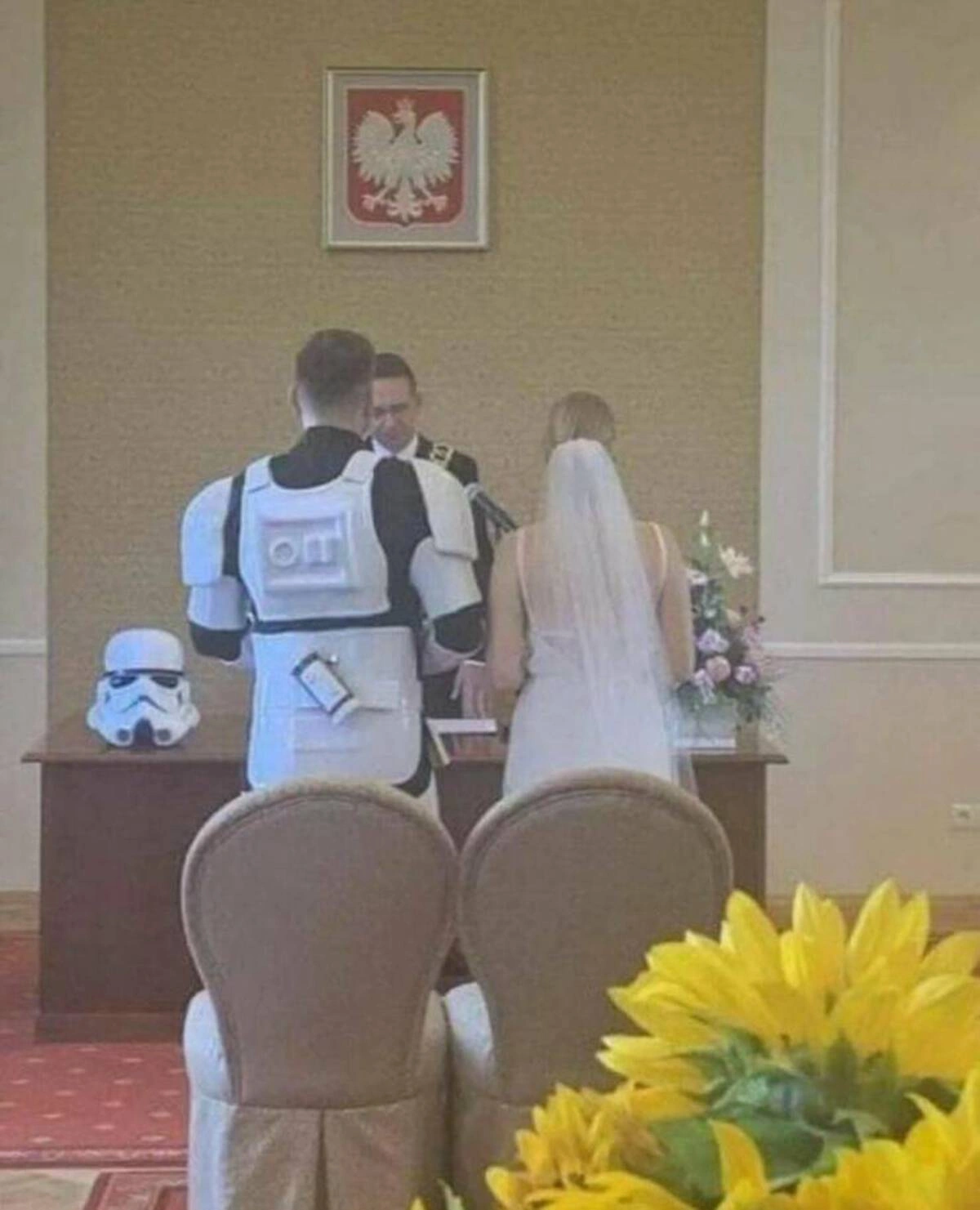 Midweek Madness: 46 Hilarious Pics and Memes Freshly Woken Up