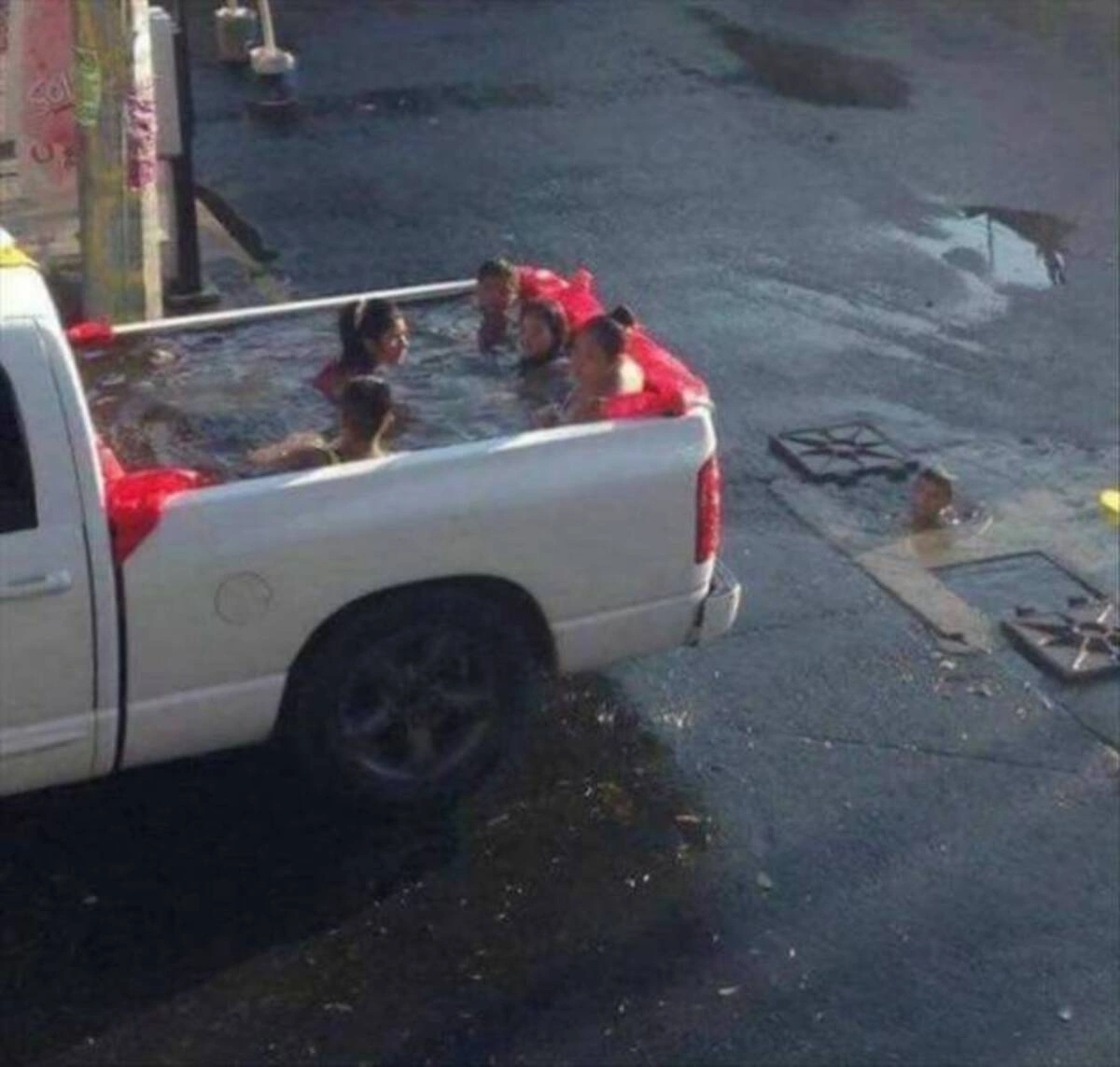 Midweek Madness: 46 Hilarious Pics and Memes Freshly Woken Up