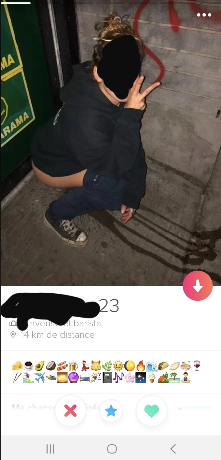 30 Trashy Tinder Conversations That Will Make You Grateful for Being Single