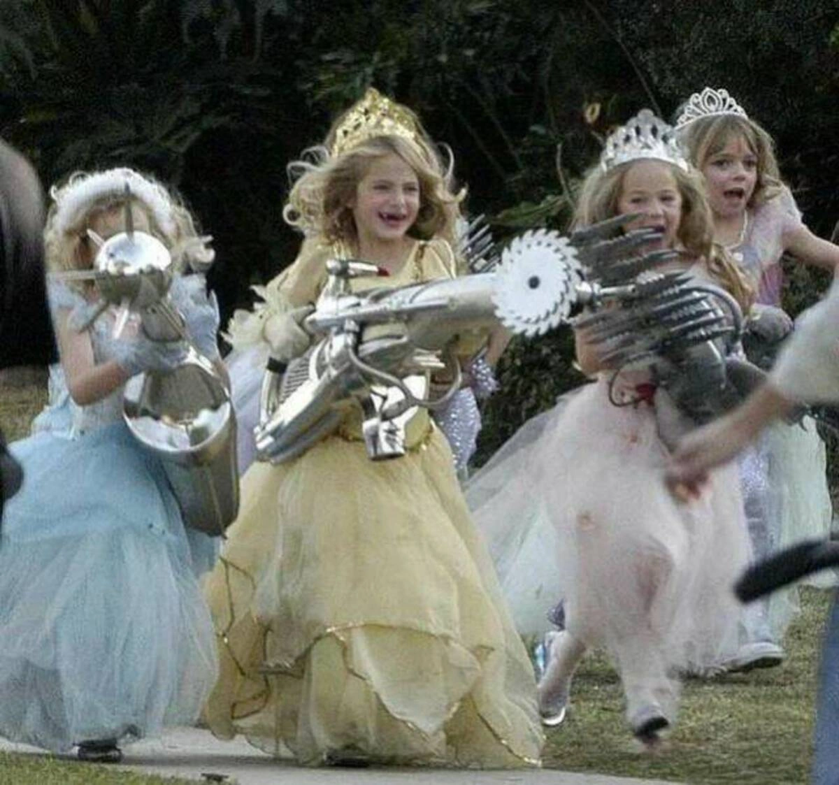 Start Your Week with a Dose of Randomness: 42 Fresh Pics and Memes to Brighten Your Monday