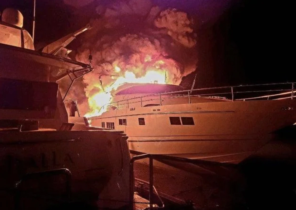 22 Individuals Experiencing a Tougher Day Than You