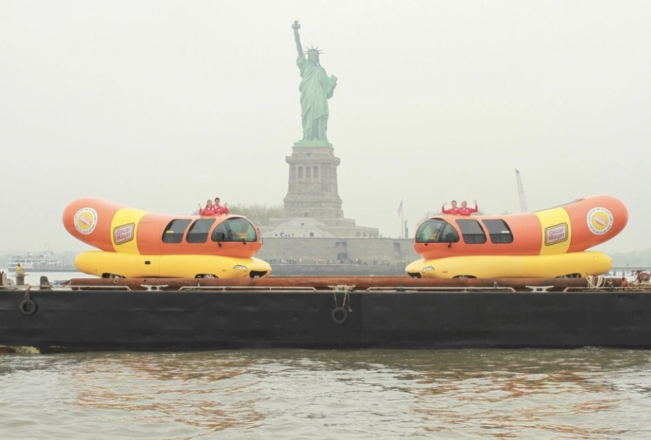 20 Stunning Photos of the Wienermobile, Captured Across the Nation