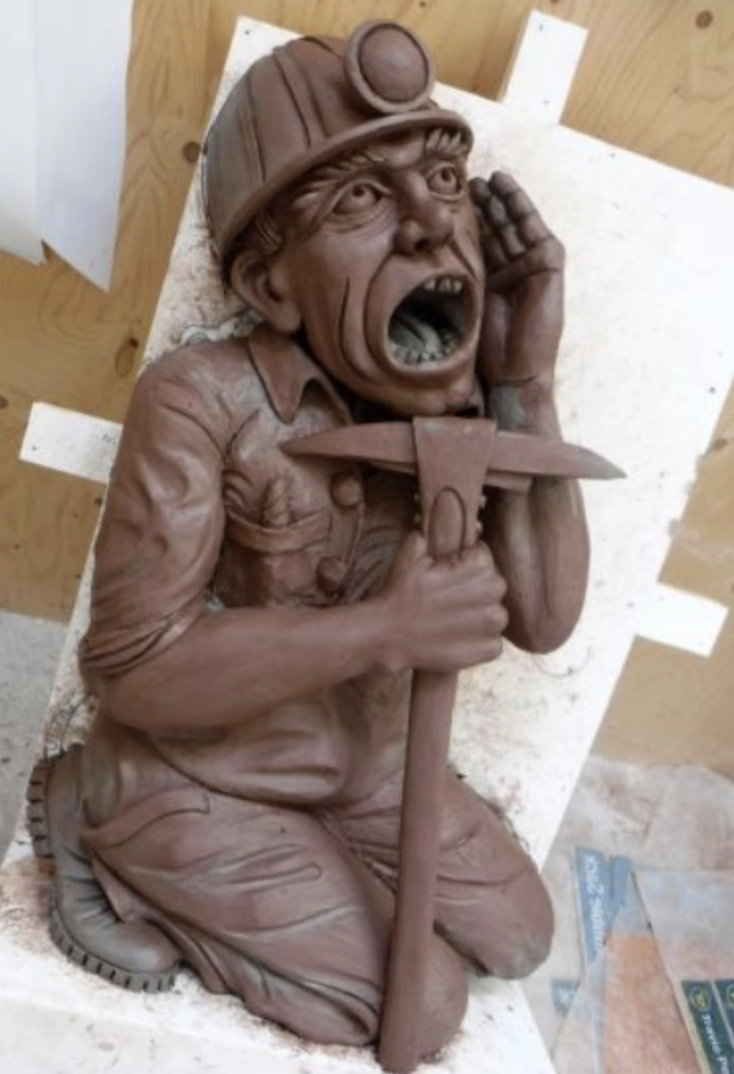 38 Architects Who Designed Under the Influence