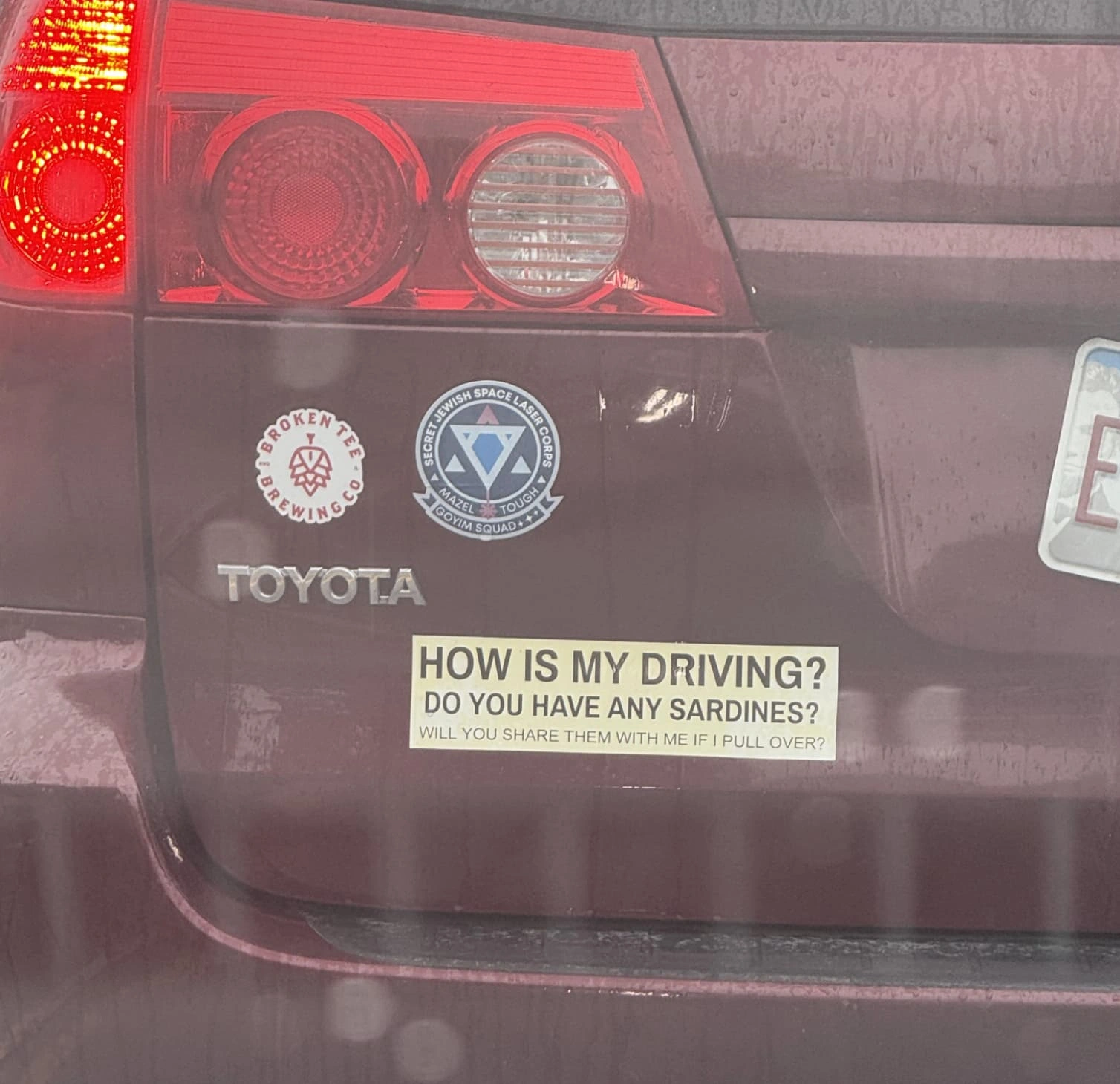 28 Insane Bumper Stickers That Almost Caused a Traffic Jam